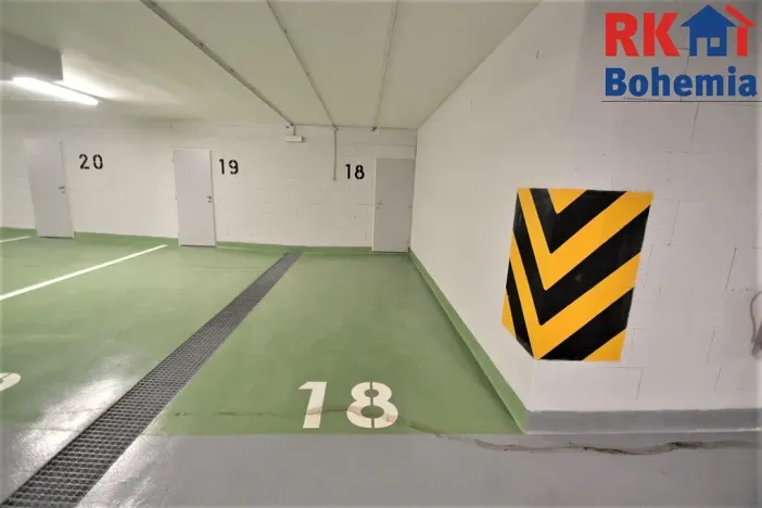 Pronájem bytu 4+kk, Vestec, Nezvalova, 103 m2