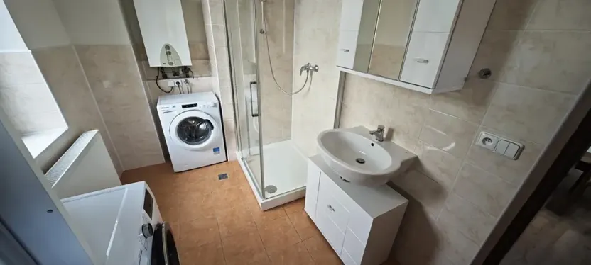 Pronájem bytu 2+1, Praha - Radlice, 64 m2