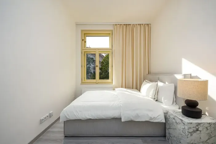 Pronájem bytu 2+kk, Praha - Vršovice, Košická, 36 m2