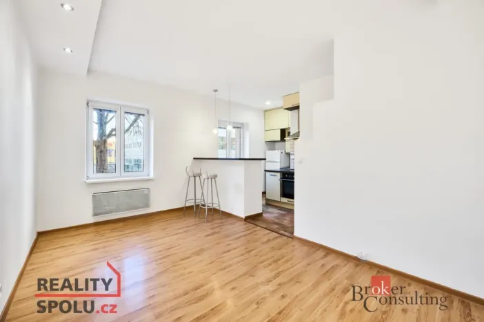 Pronájem bytu 1+1, Ostrava, 33 m2