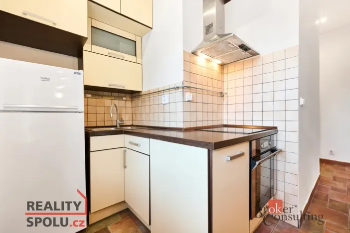 Pronájem bytu 1+1, Ostrava, 33 m2