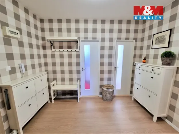 Prodej bytu 3+1, Rohatec, Nádražní, 90 m2