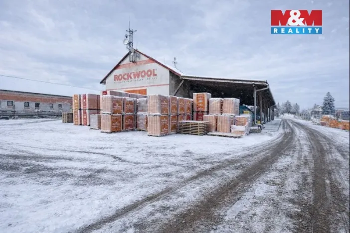Prodej obchodního prostoru, Hřibiny-Ledská - Hřibiny, 900 m2