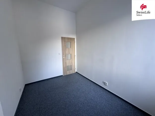 Pronájem bytu 2+kk, Meziboří, nám. 8. května, 54 m2