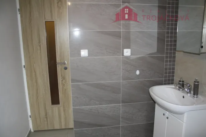 Pronájem bytu 1+1, Kozlovice, 50 m2