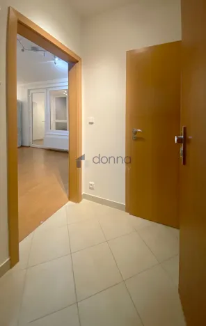 Pronájem bytu 2+1, Praha, Nademlejnská, 39 m2