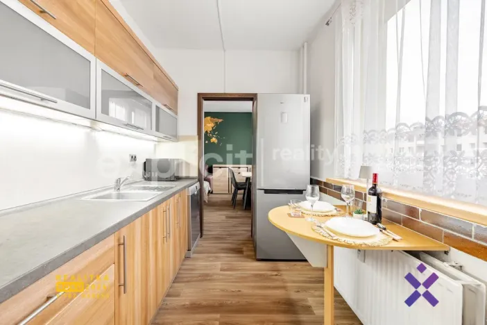 Prodej bytu 3+1, Zlín, Na Honech II, 70 m2