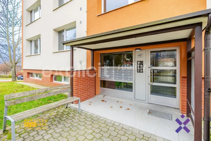 Prodej bytu 3+1, Zlín, Na Honech II, 70 m2