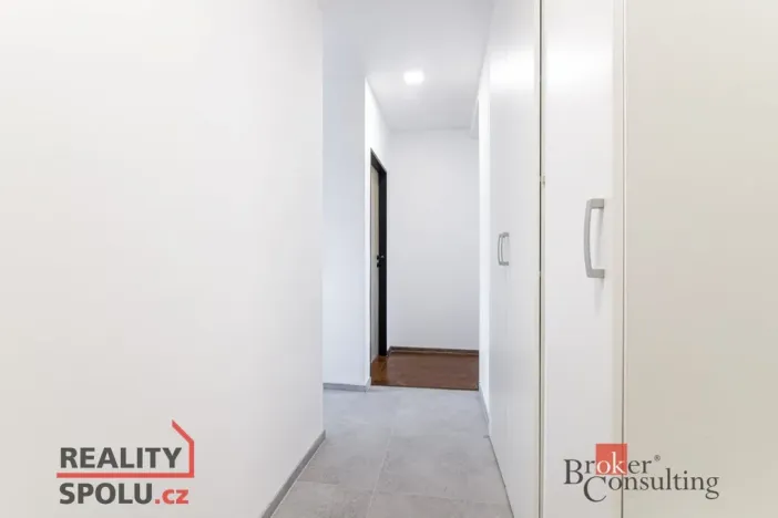 Pronájem bytu 2+1, Opava, Hany Kvapilové, 57 m2