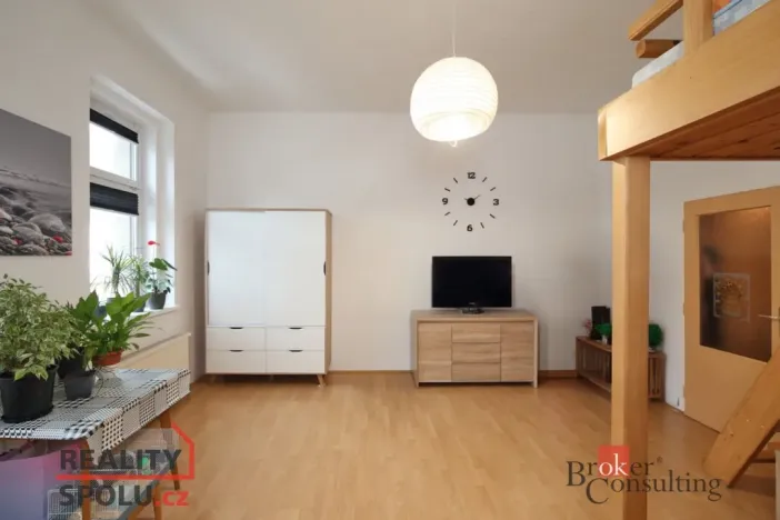 Prodej bytu 1+1, Jablonec nad Nisou, Podhorská, 52 m2