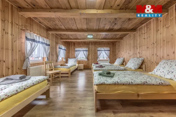 Prodej ubytování, Jiřetín pod Jedlovou, Žižkova, 285 m2