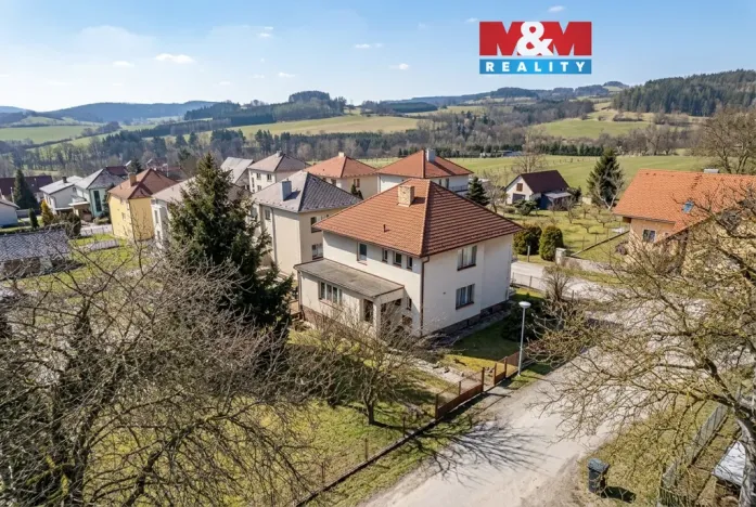 Prodej rodinného domu, Čestice, 258 m2