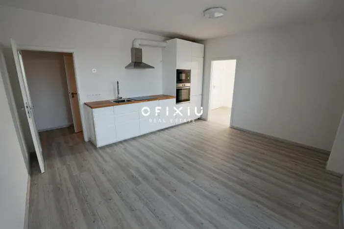 Prodej bytu 2+kk, Praha - Hloubětín, Za černým mostem, 40 m2