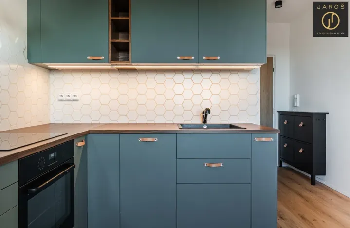 Pronájem bytu 2+kk, Nové Strašecí, Křivoklátská, 36 m2