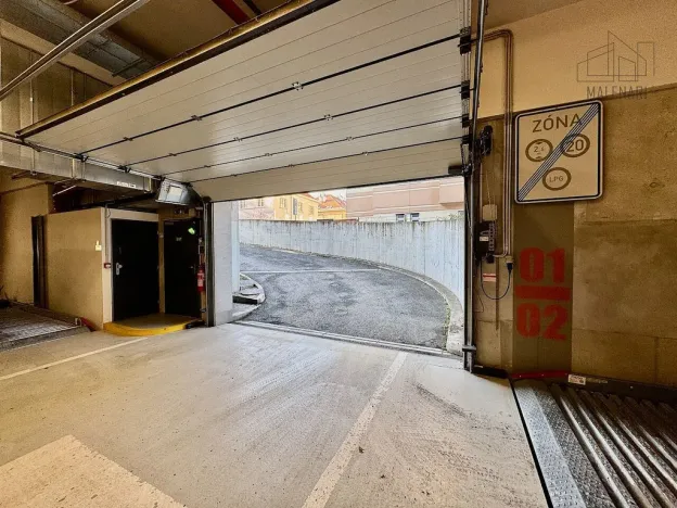 Pronájem bytu 2+kk, Praha - Břevnov, Nad Závěrkou, 66 m2