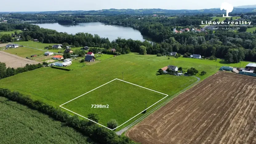 Prodej pole, Lučina, 7298 m2
