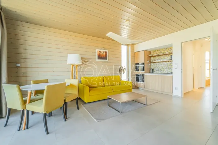 Prodej bytu 2+kk, Mladé Buky, 52 m2