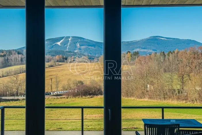 Prodej bytu 2+kk, Mladé Buky, 52 m2