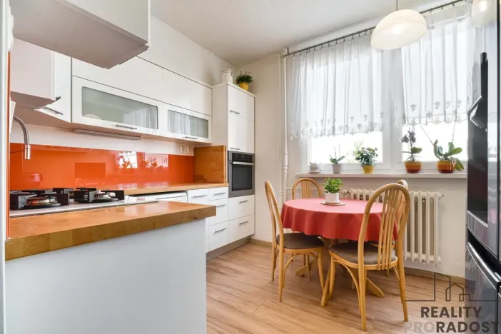 Prodej bytu 4+1, Ostrava - Poruba, náměstí Antonie Bejdové, 85 m2