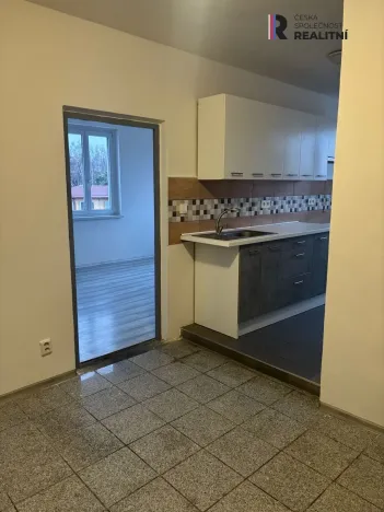 Prodej bytu 3+1, Bukovany, 67 m2