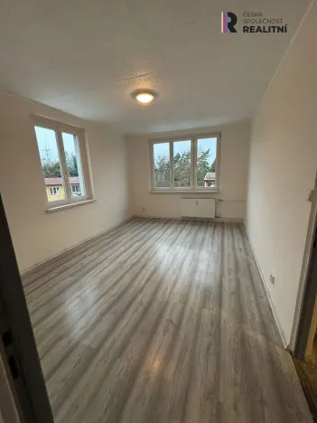 Prodej bytu 3+1, Bukovany, 67 m2