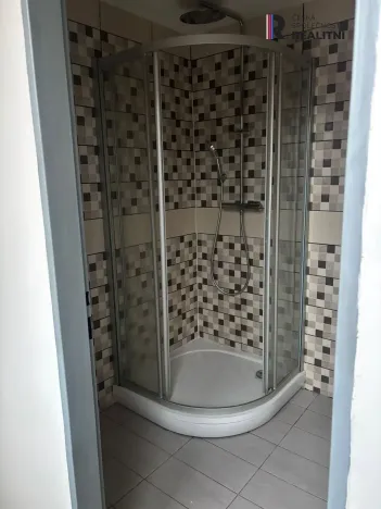 Prodej bytu 3+1, Bukovany, 67 m2