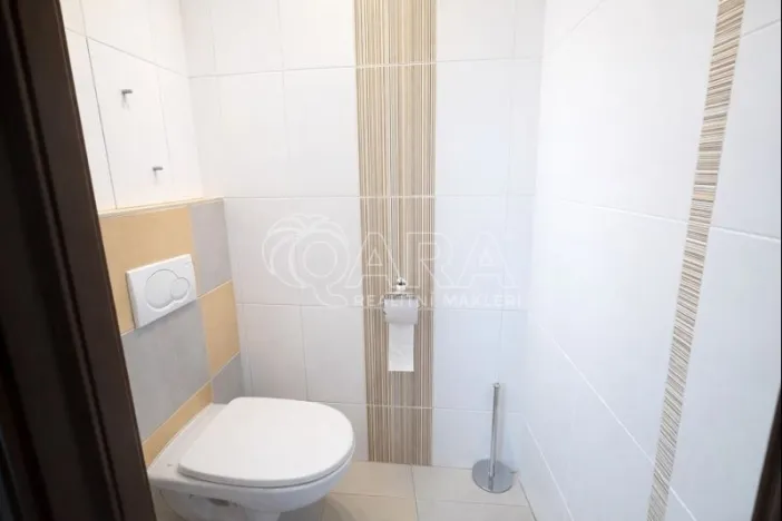 Pronájem bytu 3+1, Praha - Letňany, Bukovecká, 75 m2