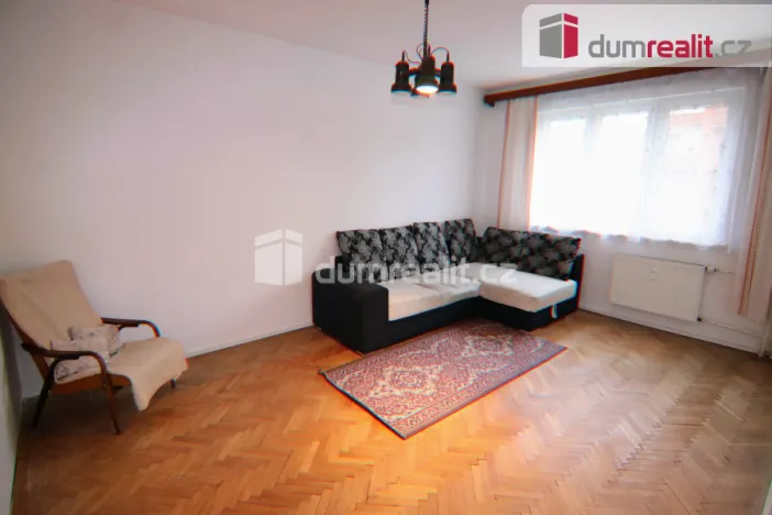 Pronájem bytu 1+1, Uherské Hradiště, Mánesova, 38 m2