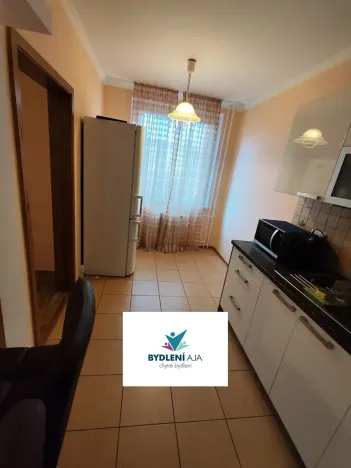 Prodej bytu 4+1, Teplice, Pod školou, 77 m2