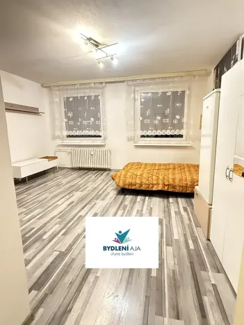 Pronájem bytu 1+kk, Teplice, Krušnohorská, 32 m2