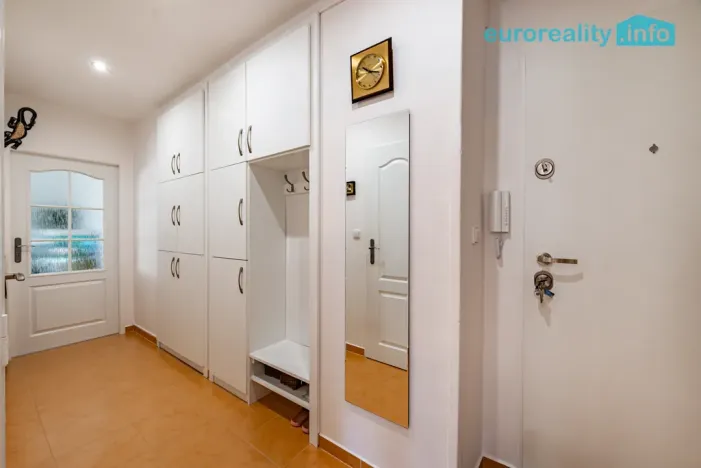 Prodej bytu 2+1, Mariánské Lázně, Žižkova, 52 m2