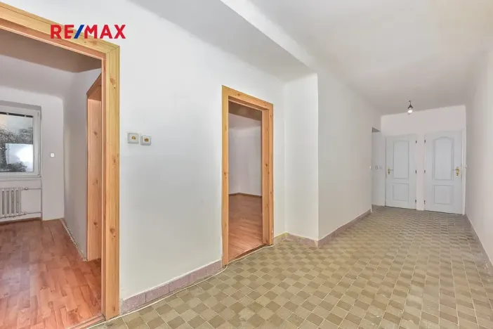 Prodej bytu 2+1, Plzeň, Chelčického, 74 m2