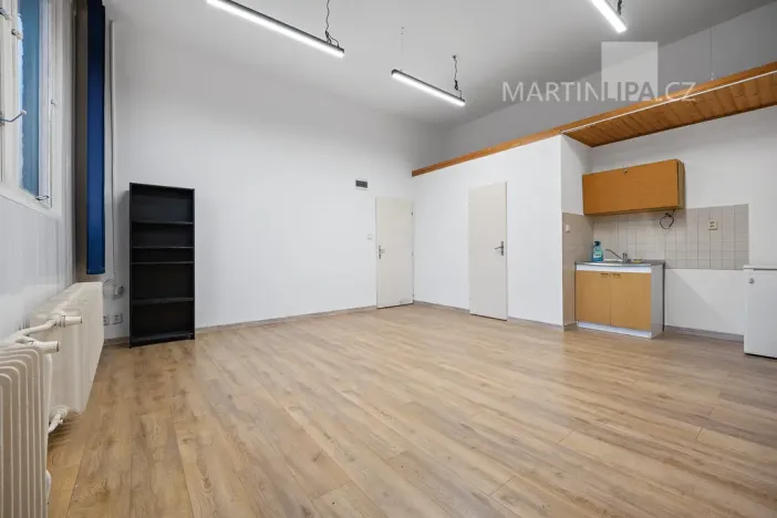 Prodej kanceláře, Praha - Vršovice, Kazašská, 32 m2