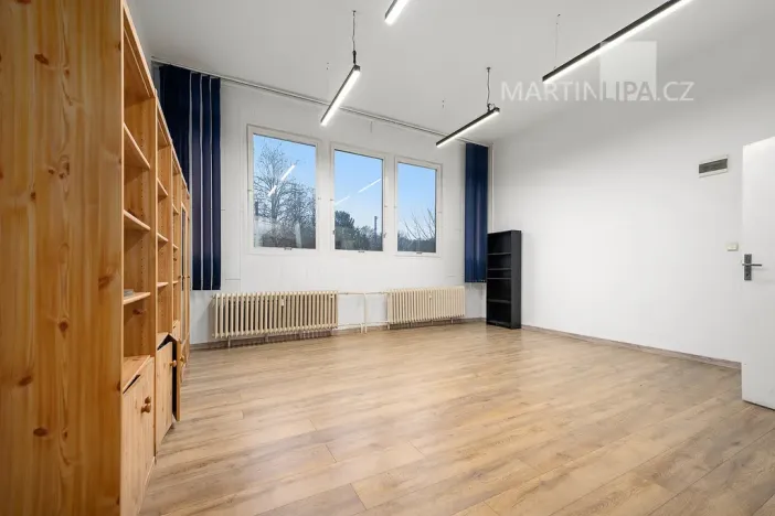 Prodej kanceláře, Praha - Vršovice, Kazašská, 32 m2