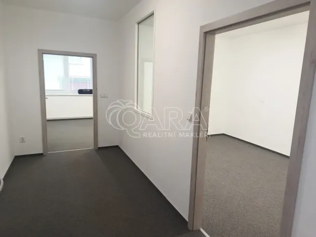 Pronájem kanceláře, Bystřice, Syllabova, 103 m2