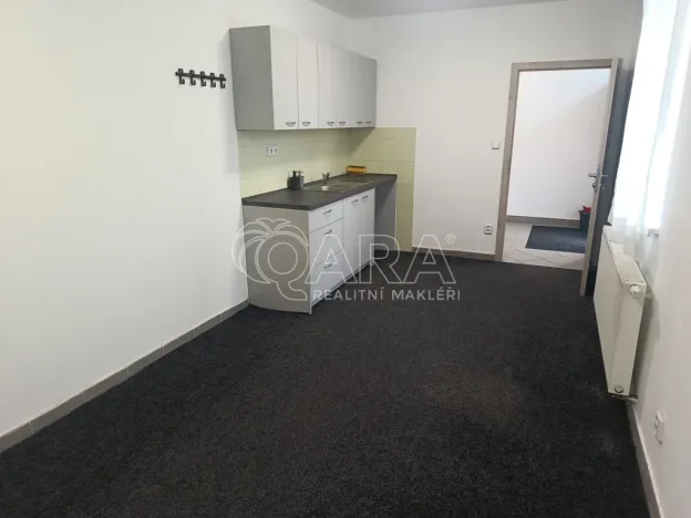 Pronájem kanceláře, Bystřice, Syllabova, 103 m2