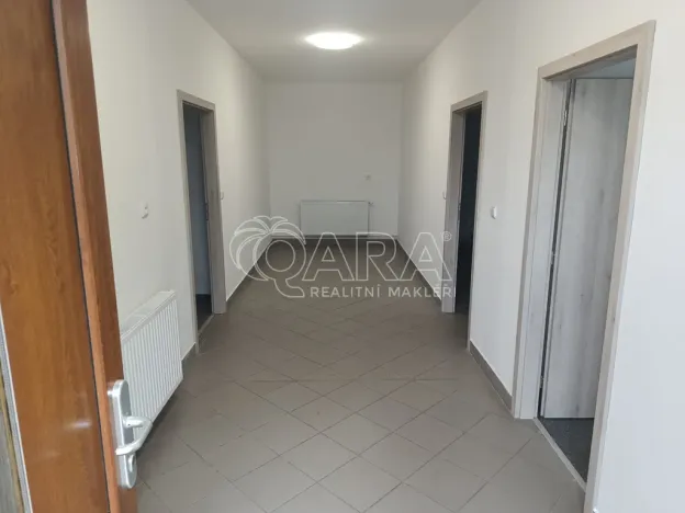 Pronájem kanceláře, Bystřice, Syllabova, 103 m2