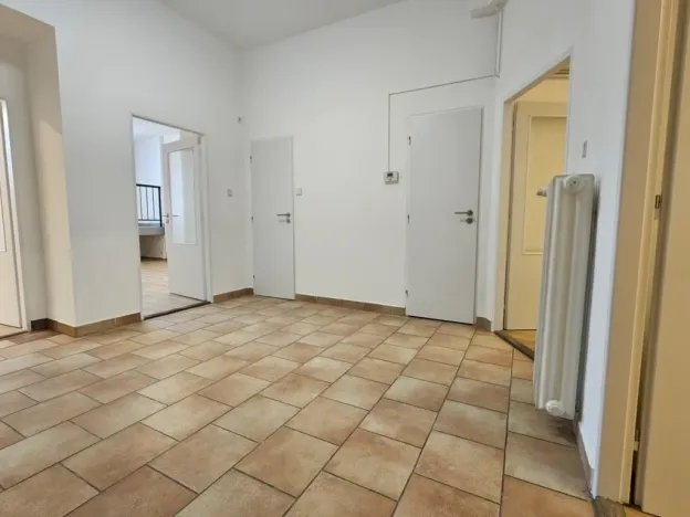 Pronájem kanceláře, Praha, Pod Nuselskými schody, 105 m2