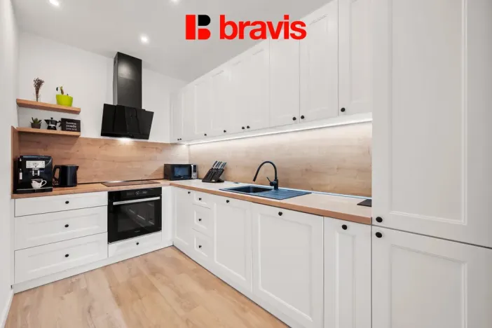 Prodej bytu 2+kk, Milešovice, 66 m2