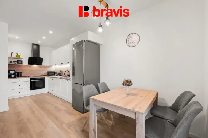 Prodej bytu 2+kk, Milešovice, 66 m2