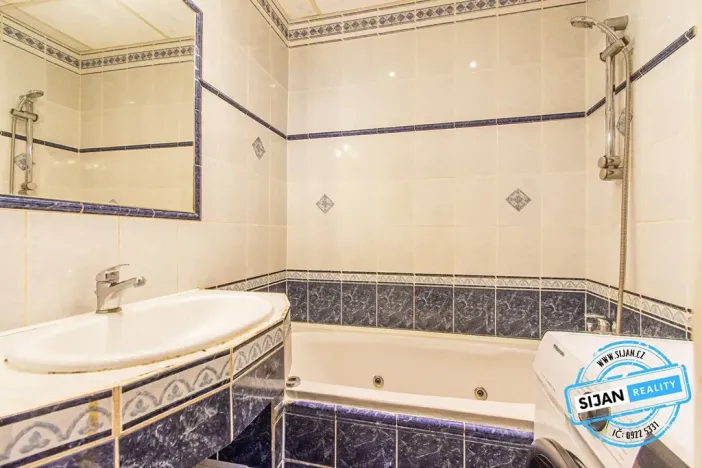 Prodej bytu 3+1, Krnov, Maxima Gorkého, 64 m2