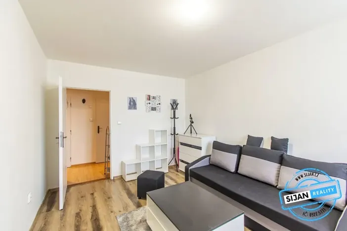 Prodej bytu 3+1, Krnov, Maxima Gorkého, 64 m2