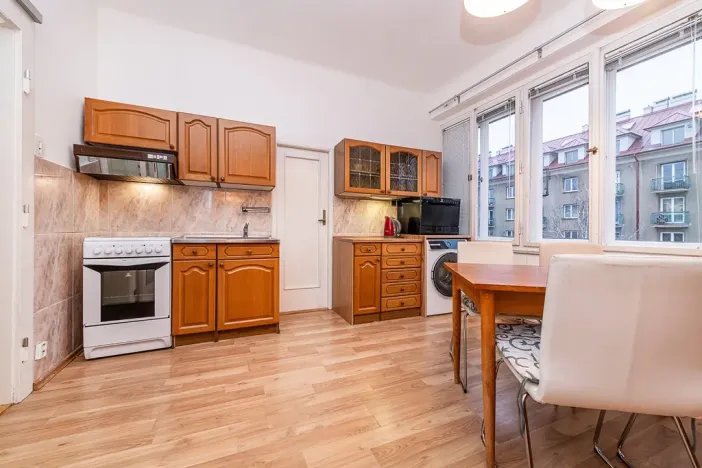 Pronájem bytu 2+1, Praha - Vokovice, Kladenská, 80 m2