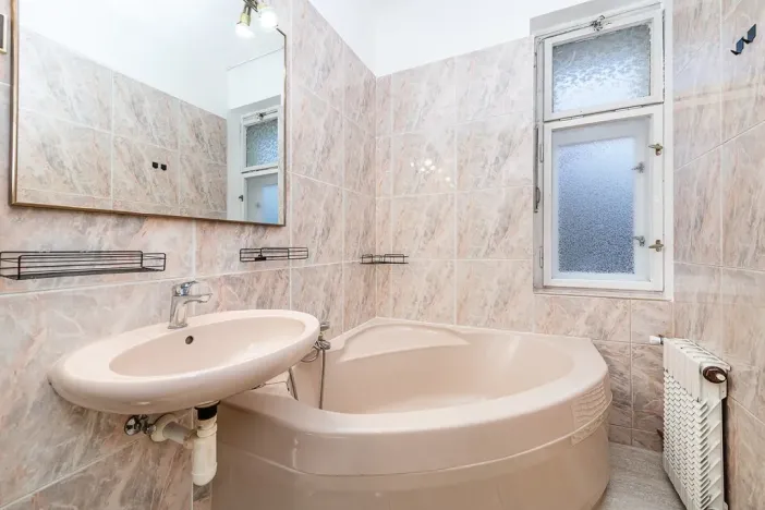 Pronájem bytu 2+1, Praha - Vokovice, Kladenská, 80 m2