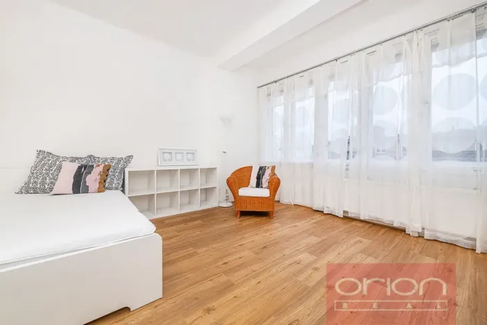 Pronájem bytu 2+1, Praha - Vokovice, Kladenská, 80 m2