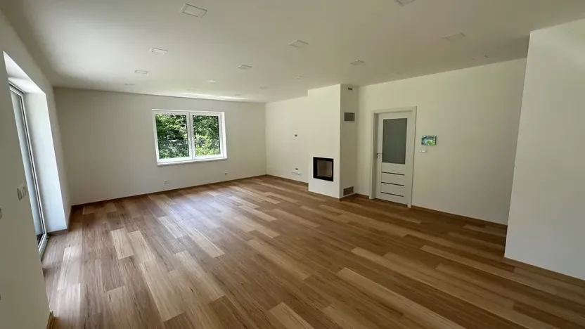 Prodej rodinného domu, Březová-Oleško, V Lísku, 160 m2