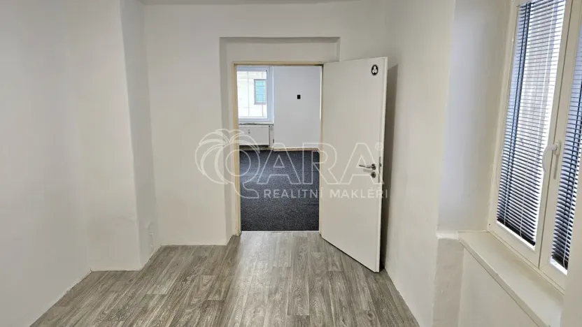Pronájem kanceláře, Beroun - Beroun-Město, Plzeňská, 23 m2