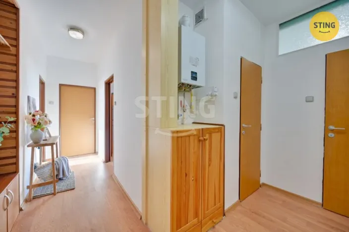 Prodej bytu 3+1, Tvrdonice, Družstevní, 72 m2