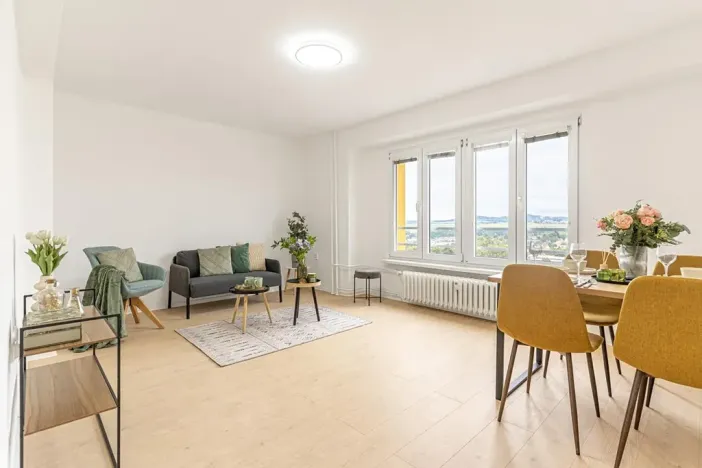 Pronájem bytu 2+1, Vlašim, Komenského, 52 m2