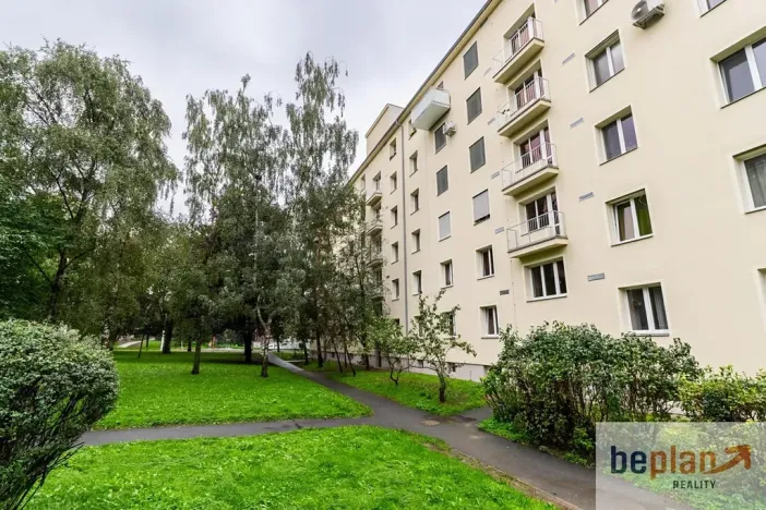 Prodej bytu 2+1, Praha - Hloubětín, Poděbradská, 56 m2